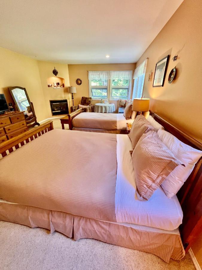 Seafarers Bed&Breakfast Tofino Exterior foto