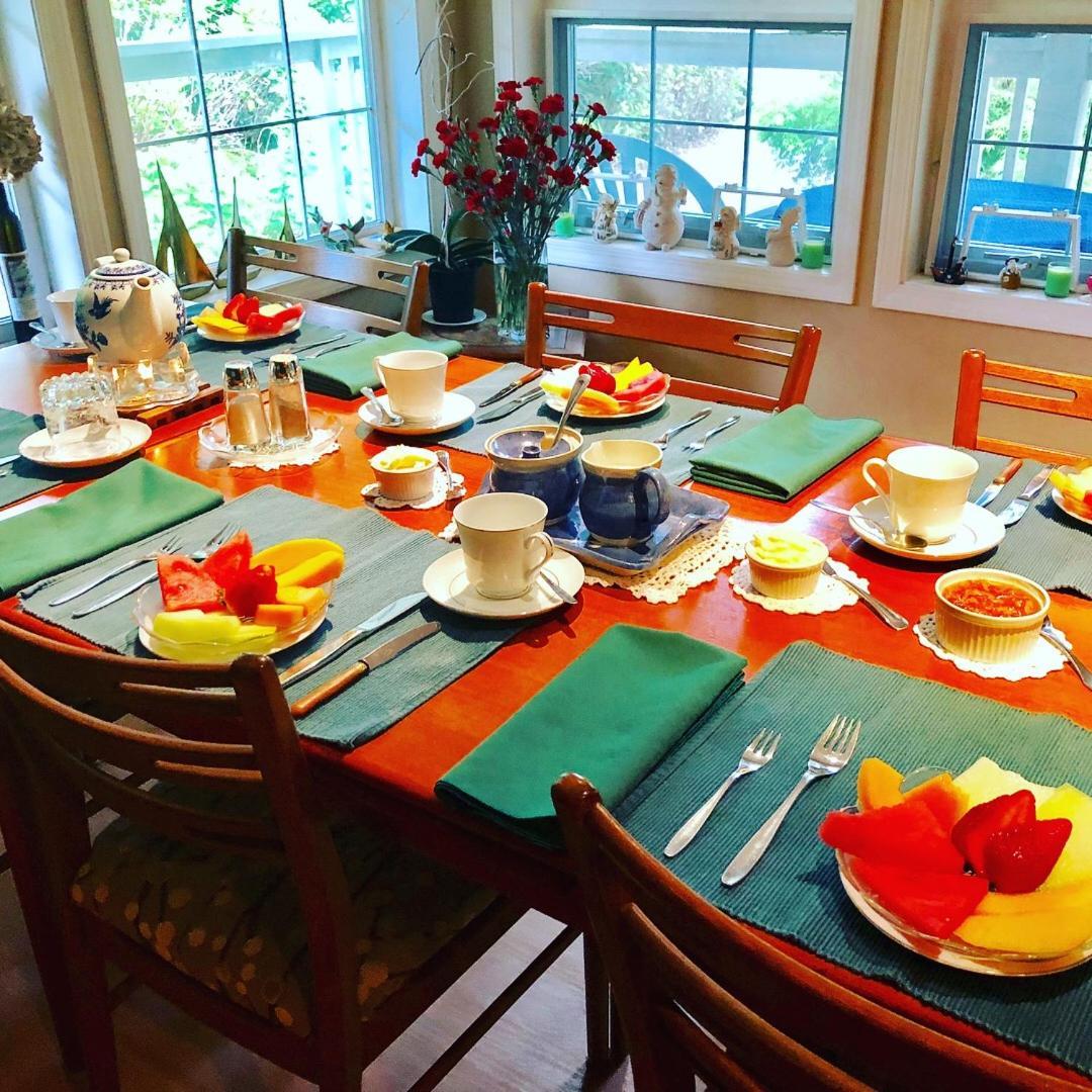 Seafarers Bed&Breakfast Tofino Exterior foto